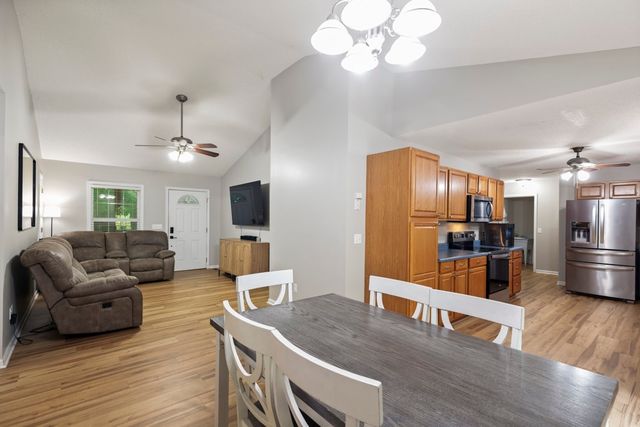 433 Burns Mill Road, West Union, SC 29696