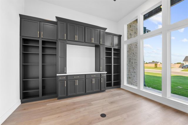 6649 King Oaks BLVD, Salado, TX 76571