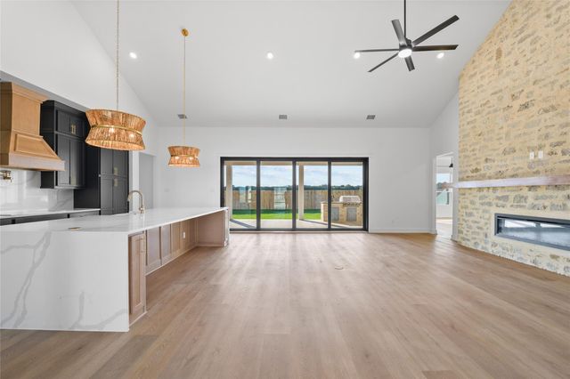 6649 King Oaks BLVD, Salado, TX 76571
