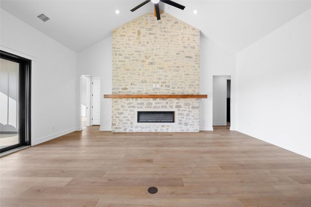 6649 King Oaks BLVD, Salado, TX 76571