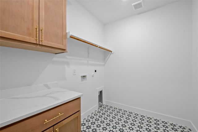 6649 King Oaks BLVD, Salado, TX 76571