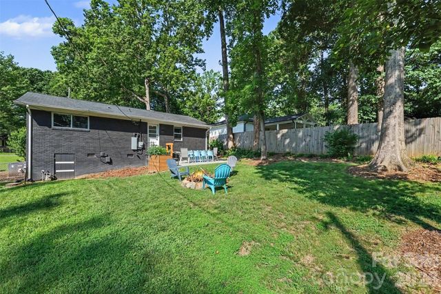 4023 Strangford Avenue, Charlotte, NC 28215