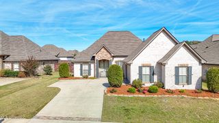 704 Prosperity Crossing, Flowood, MS 39232