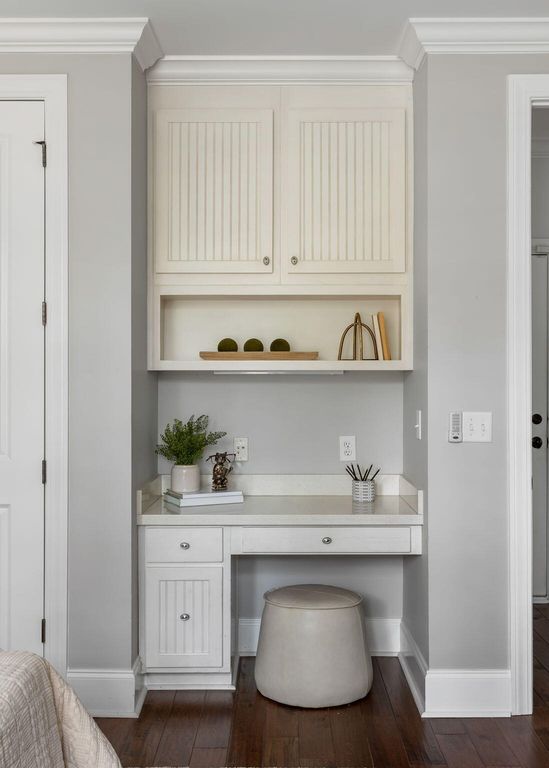 Image 14 of property listing at 4320 Savoy Street, Mount Pleasant, SC 29466