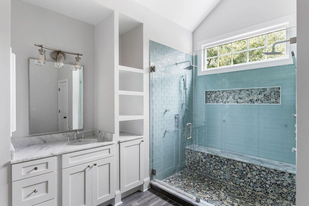 Image 18 of property listing at 4320 Savoy Street, Mount Pleasant, SC 29466