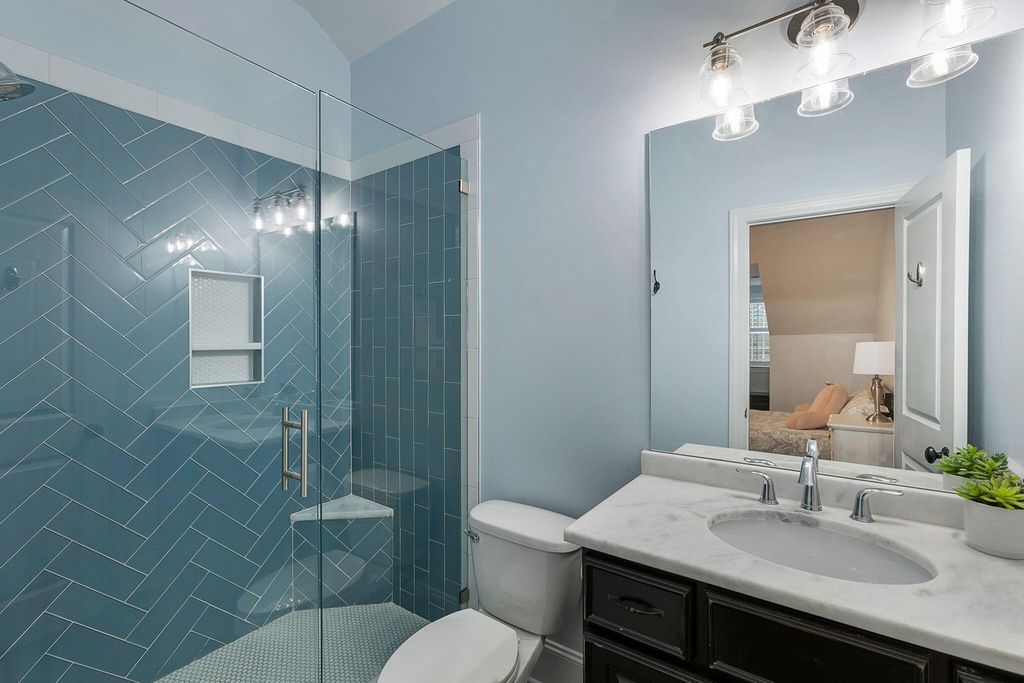 Image 27 of property listing at 4320 Savoy Street, Mount Pleasant, SC 29466