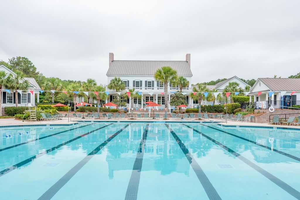 Image 35 of property listing at 4320 Savoy Street, Mount Pleasant, SC 29466