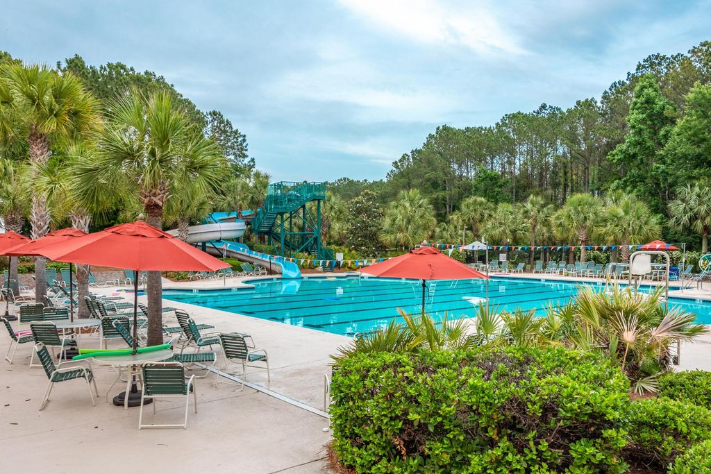 Image 36 of property listing at 4320 Savoy Street, Mount Pleasant, SC 29466