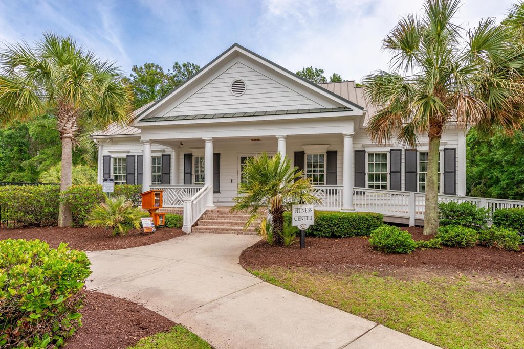 Image 38 of property listing at 4320 Savoy Street, Mount Pleasant, SC 29466