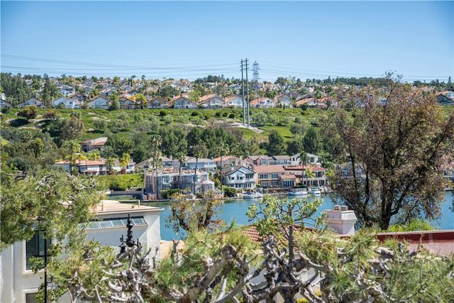 22476 Petra 22, Mission Viejo, CA 92692