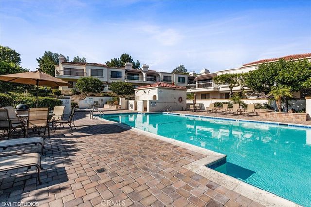 22476 Petra 22, Mission Viejo, CA 92692