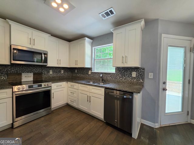 241 Hamilton Drive, Jefferson, GA 30549