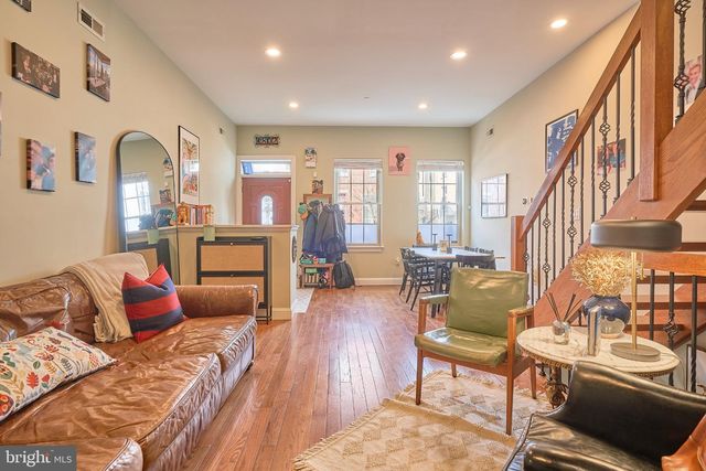 1802 GINNODO ST, Philadelphia, PA 19130