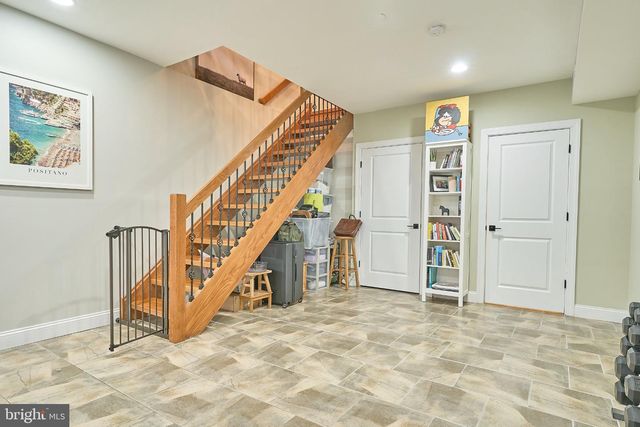 1802 GINNODO ST, Philadelphia, PA 19130