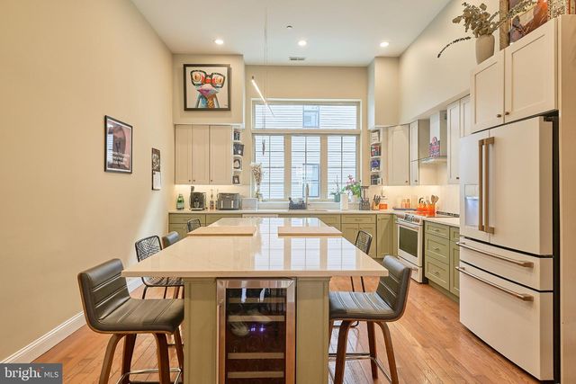 1802 GINNODO ST, Philadelphia, PA 19130