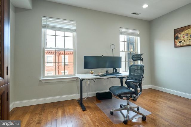 1802 GINNODO ST, Philadelphia, PA 19130