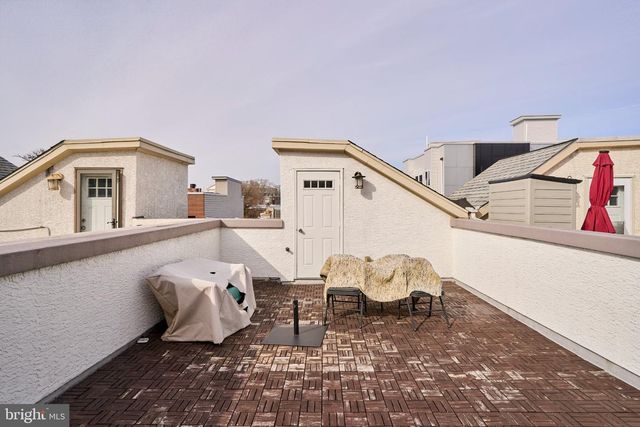 1802 GINNODO ST, Philadelphia, PA 19130