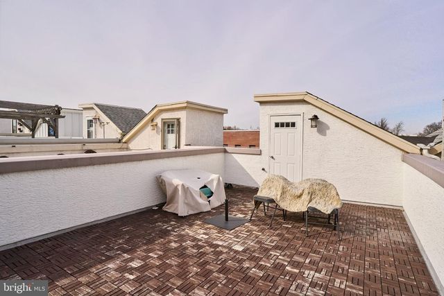 1802 GINNODO ST, Philadelphia, PA 19130