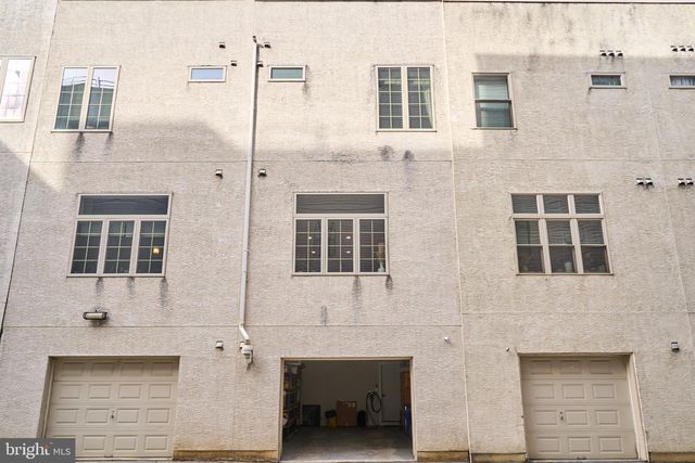 1802 GINNODO ST, Philadelphia, PA 19130