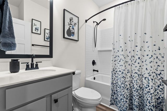 1052 Jase Dr., Longs, SC 29568