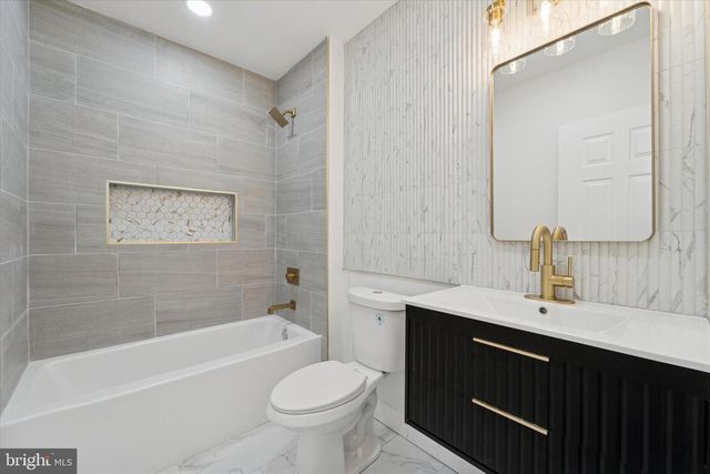 537 N WANAMAKER ST, Philadelphia, PA 19131