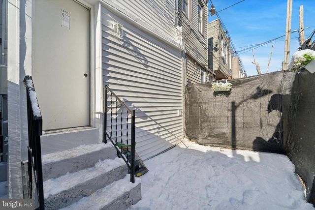 537 N WANAMAKER ST, Philadelphia, PA 19131