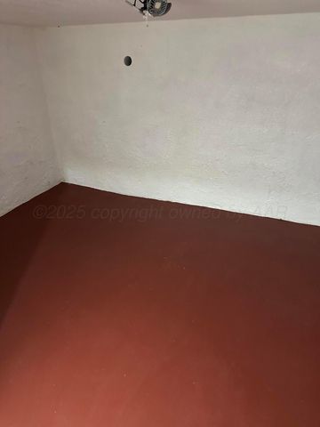 1021 W Jackson Street, Borger, TX 79007