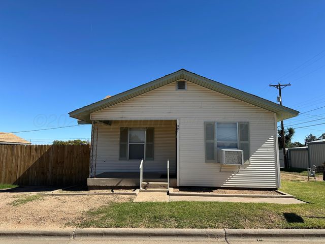 1021 W Jackson Street, Borger, TX 79007