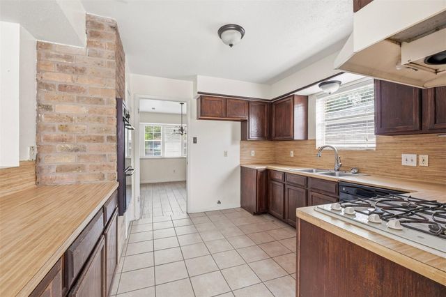 1142 Red Rock Canyon Drive, Katy, TX 77450