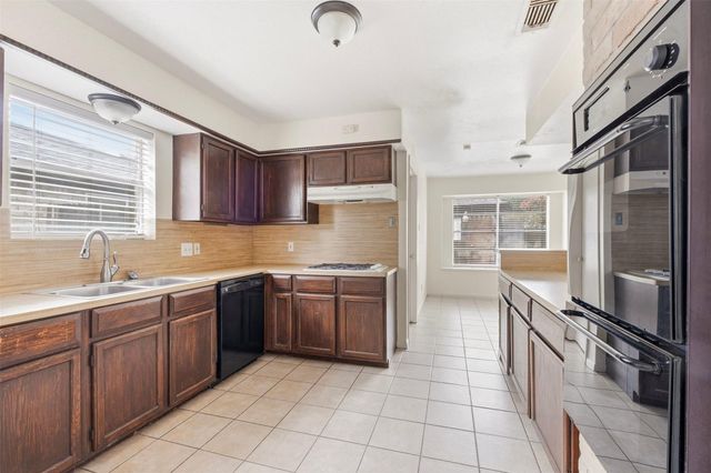1142 Red Rock Canyon Drive, Katy, TX 77450