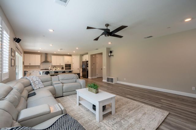 3314 Jackrabbit Ct, Folsom, CA 95630