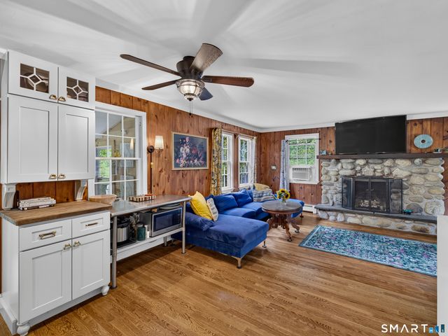 17 Pound Hill Road, Franklin, CT 06254