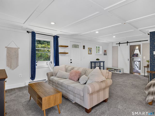17 Pound Hill Road, Franklin, CT 06254