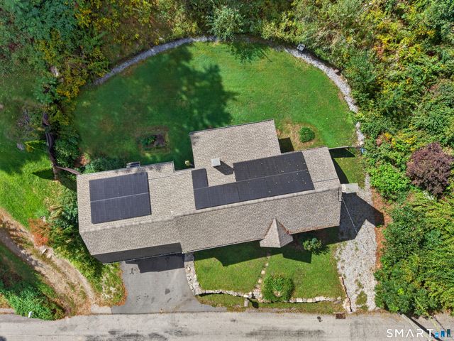 17 Pound Hill Road, Franklin, CT 06254