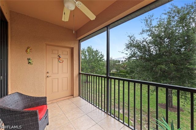 3712 Pino Vista WAY 4, Estero, FL 33928