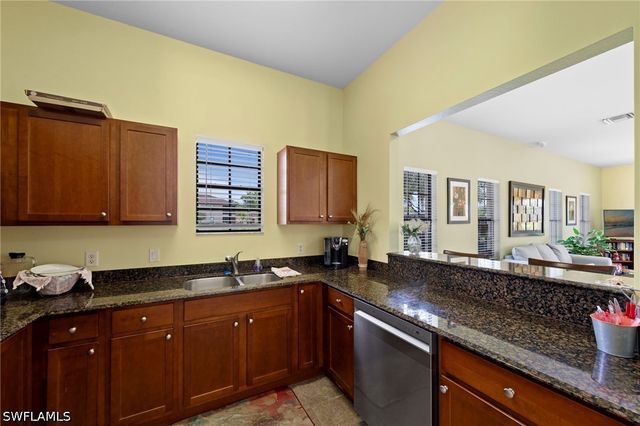 3712 Pino Vista WAY 4, Estero, FL 33928