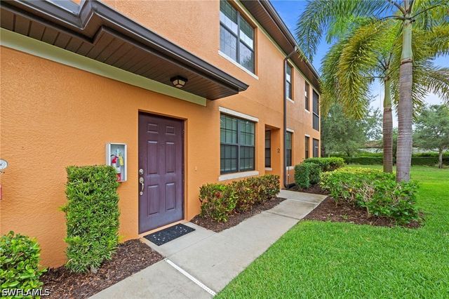 3712 Pino Vista WAY 4, Estero, FL 33928