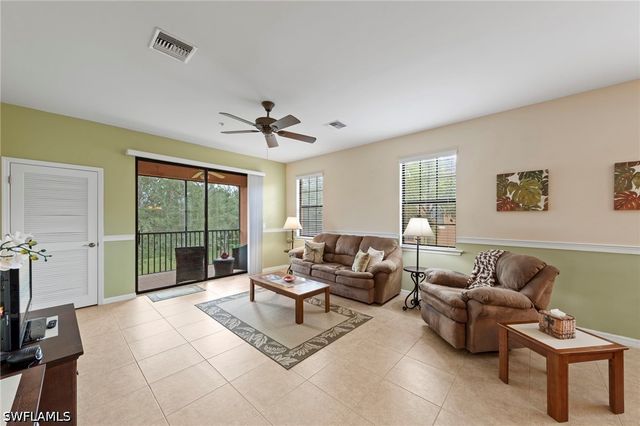 3712 Pino Vista WAY 4, Estero, FL 33928
