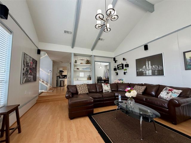 15111 Chasehill Drive, Houston, TX 77489