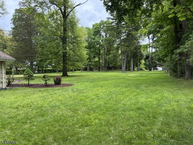 19 Crescent Rd, Wayne Twp., NJ 07470