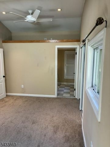 19 Crescent Rd, Wayne Twp., NJ 07470