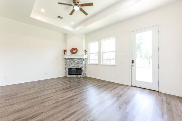 427 Vane Way, Crosby, TX 77532