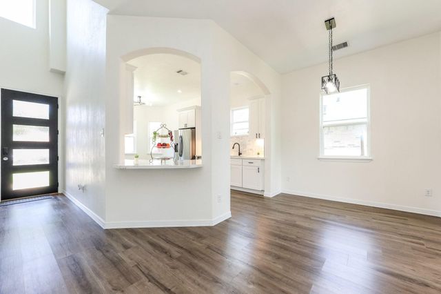 427 Vane Way, Crosby, TX 77532