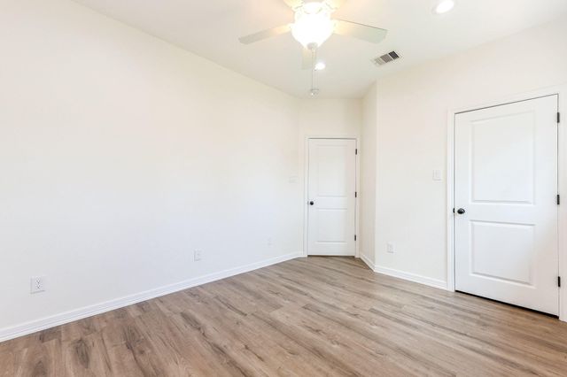 427 Vane Way, Crosby, TX 77532