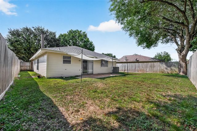 15522 Town Green Drive, Houston, TX 77083