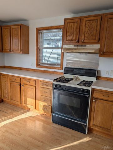 1711 Maine Street, Saginaw, MI 48602