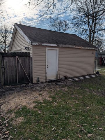 1711 Maine Street, Saginaw, MI 48602