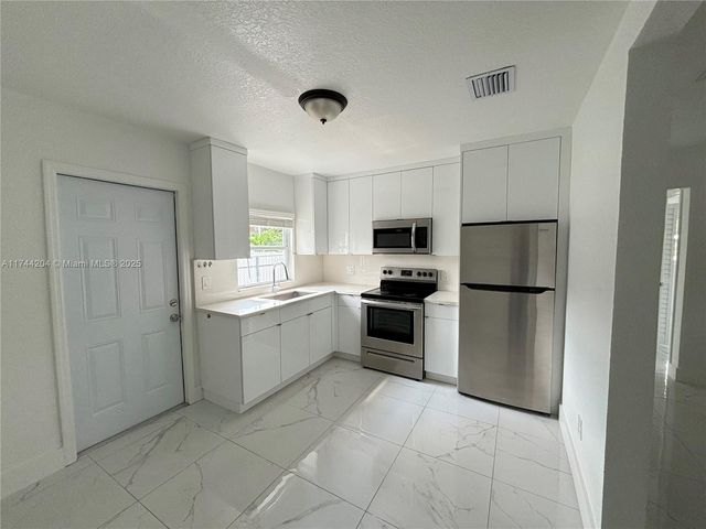 5155 NW 12th Ave, Miami, FL 33127