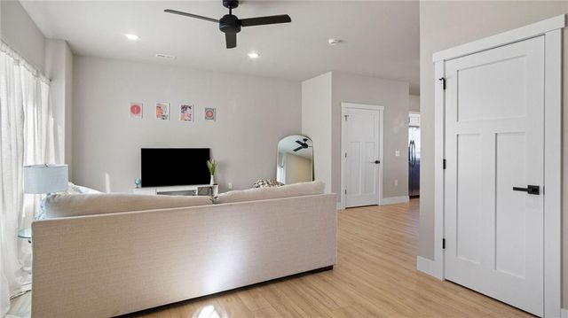 2341 2nd Street, Eau Claire, WI 54703