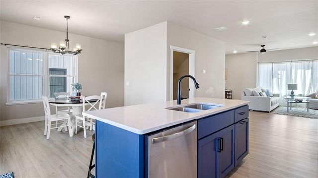 2341 2nd Street, Eau Claire, WI 54703